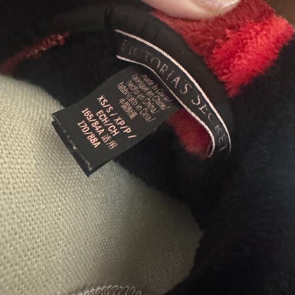 Victoria’s Secret Plush Robe Hearts Pockets Tie Black Red Love XS/S short soft - Picture 4 of 8